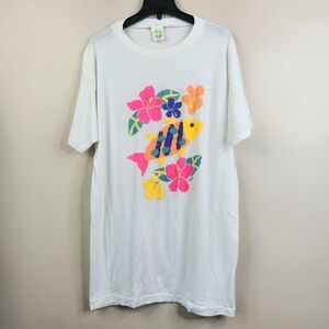 Water Club XSport USA Vintage Womens Single Stitch Floral Fish Print Tee OS